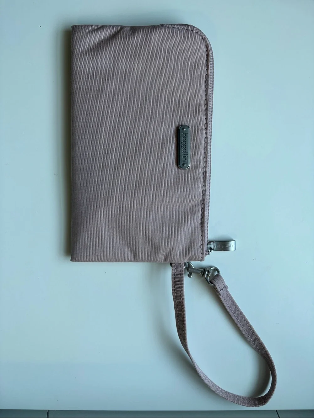 Baggallini Pink Crossbody Bag